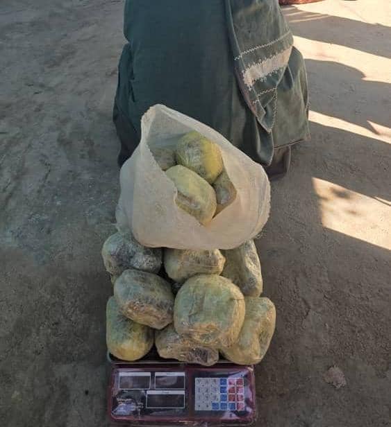 کشف و ضبط ۳۲ کیلوگرام مواد مخدر در بادغیس کشف و ضبط ۳۲ کیلوگرام مواد مخدر در بادغیس